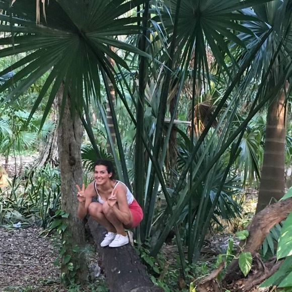 Meet your Posher, Raven - Picture 1 of 1